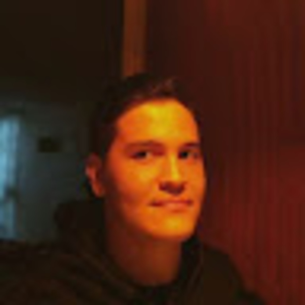 Meet your Posher, Andres felipe